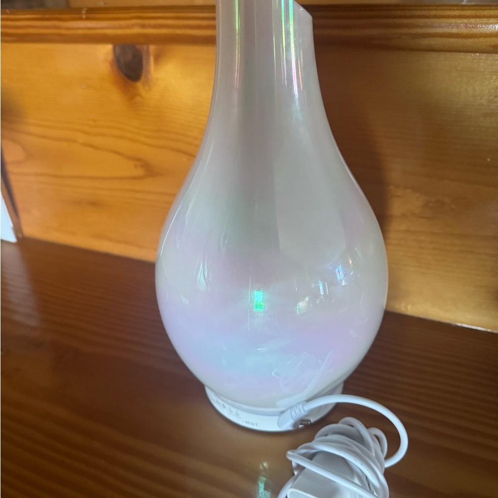 Iridescent Glass Diffuser 9” tall in great condition
